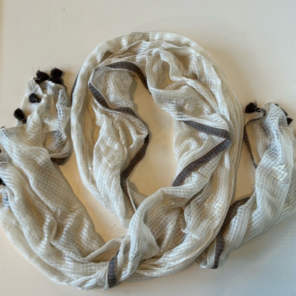 J.Jill India Scarf Tassels Gold Accents NWT - Picture 1 of 7